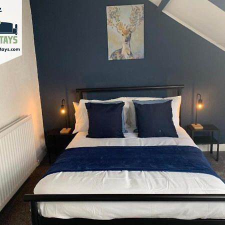 Windsor 4 - Spacious Beautiful 4 Bdrm Maisonette Nr Ncle Free Wifi Free Parking غيتْسْهيد المظهر الخارجي الصورة