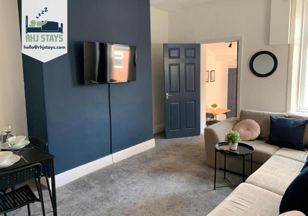 Windsor 4 - Spacious Beautiful 4 Bdrm Maisonette Nr Ncle Free Wifi Free Parking غيتْسْهيد المظهر الخارجي الصورة