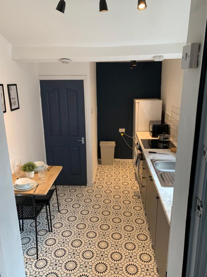 Windsor 4 - Spacious Beautiful 4 Bdrm Maisonette Nr Ncle Free Wifi Free Parking غيتْسْهيد المظهر الخارجي الصورة